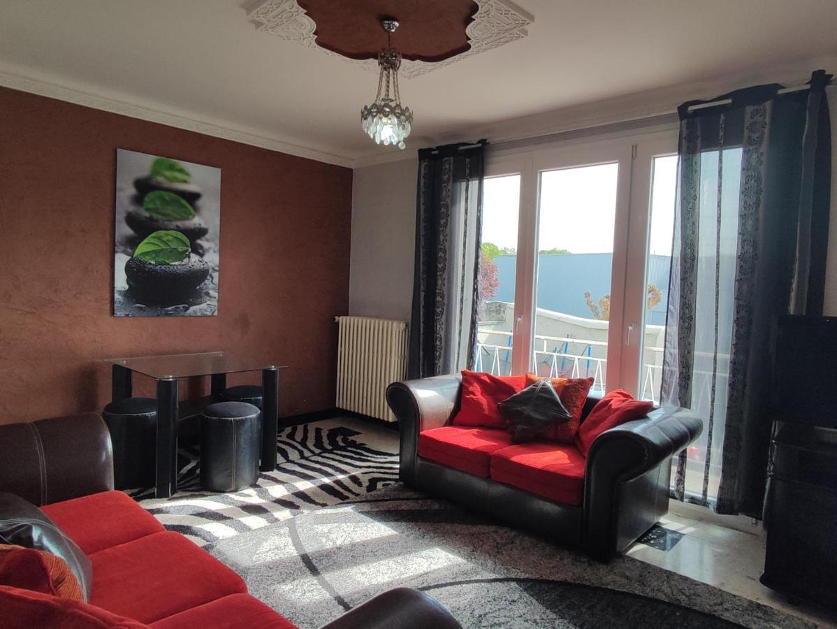 Agreable Appartement Familial Avec Jardin Blois Dış mekan fotoğraf